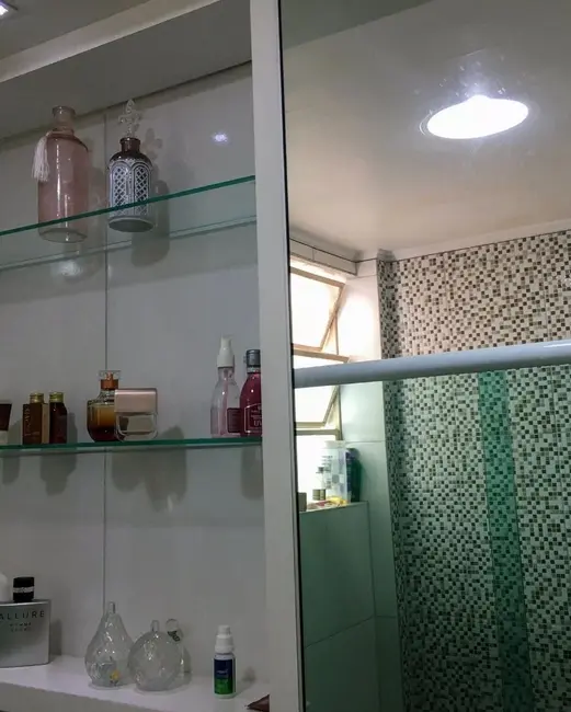 Apartamento com 1 quarto à venda, 33m2 em Centro Histórico, Porto Alegre - RS - imagem 5 Foto 5 de Apartamento com 1 quarto à venda, 33m2 em Centro Histórico, Porto Alegre - RS