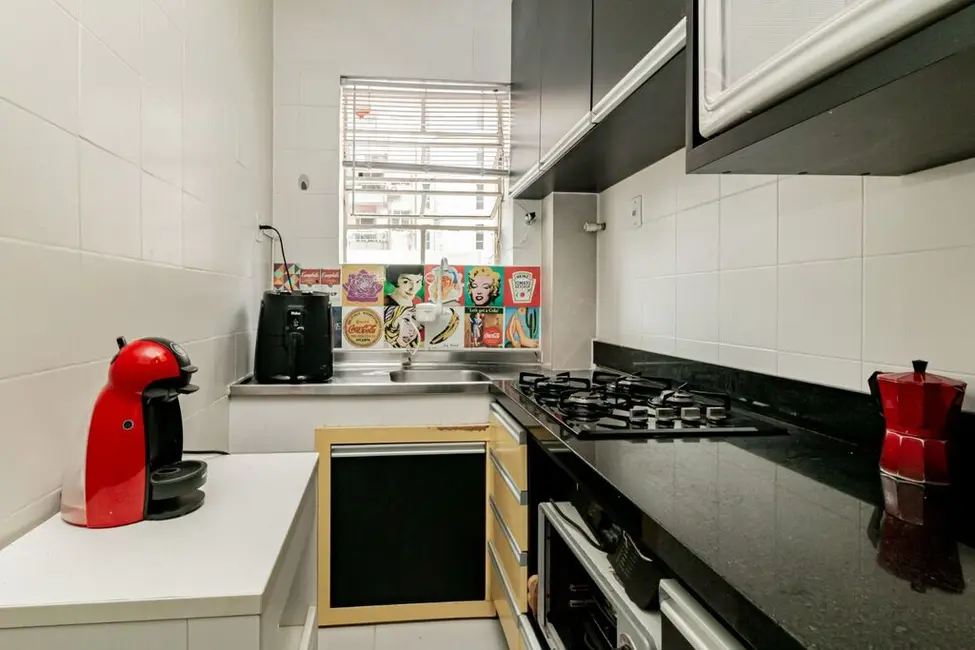 Apartamento com 1 quarto à venda, 42m2 em Centro Histórico, Porto Alegre - RS - imagem 8 Foto 8 de Apartamento com 1 quarto à venda, 42m2 em Centro Histórico, Porto Alegre - RS