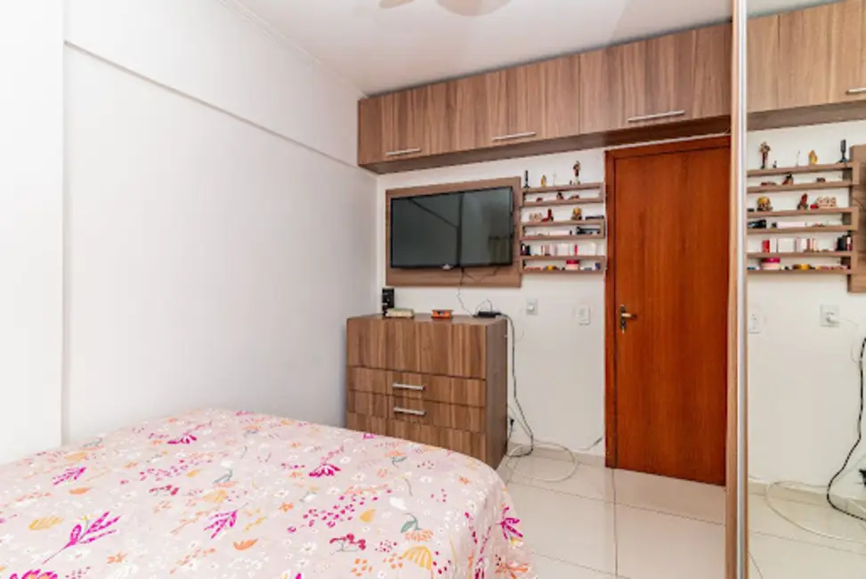 Apartamento com 2 quartos à venda, 50m2 em Centro Histórico, Porto Alegre - RS - imagem 5 Foto 5 de Apartamento com 2 quartos à venda, 50m2 em Centro Histórico, Porto Alegre - RS
