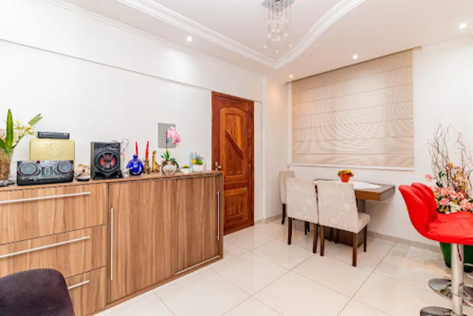 Apartamento com 2 quartos à venda, 50m2 em Centro Histórico, Porto Alegre - RS - imagem 3 Foto 3 de Apartamento com 2 quartos à venda, 50m2 em Centro Histórico, Porto Alegre - RS