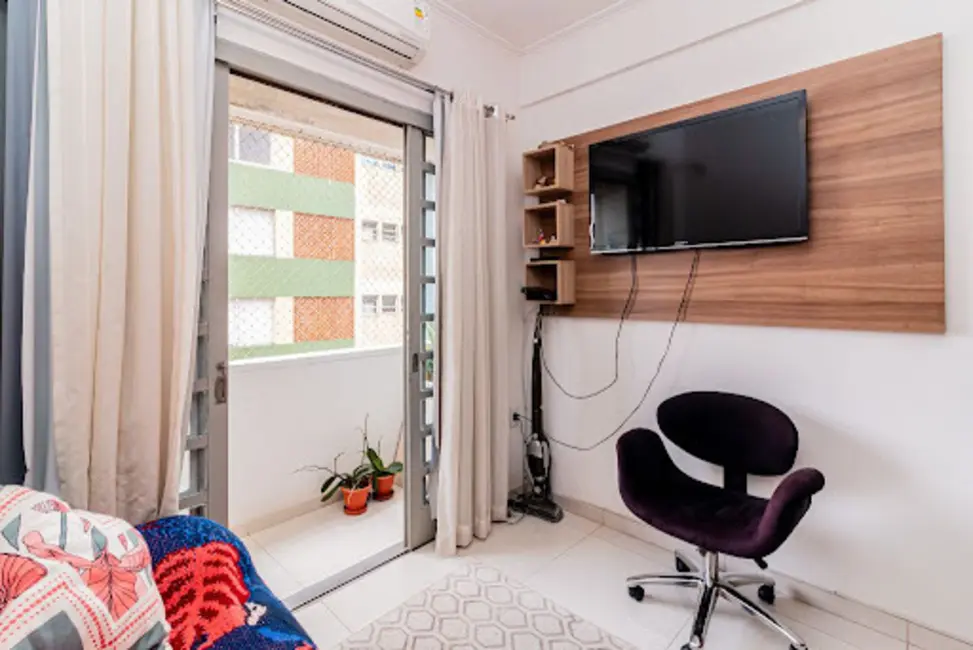 Apartamento com 2 quartos à venda, 50m2 em Centro Histórico, Porto Alegre - RS - imagem 9 Foto 9 de Apartamento com 2 quartos à venda, 50m2 em Centro Histórico, Porto Alegre - RS