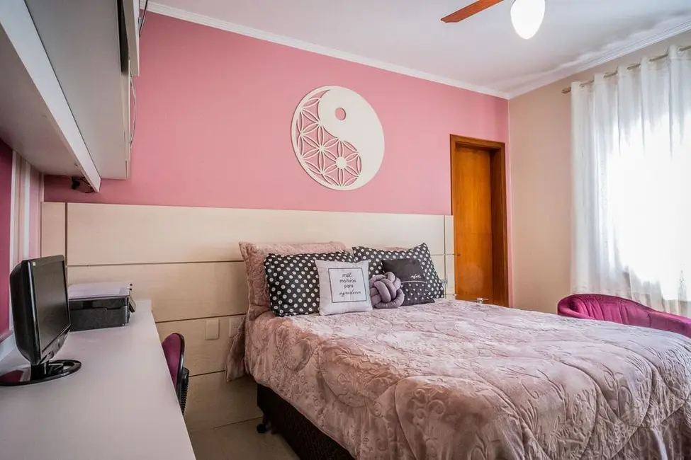 Foto 9 de Apartamento com 3 quartos à venda, 89m2 em Porto Alegre - RS