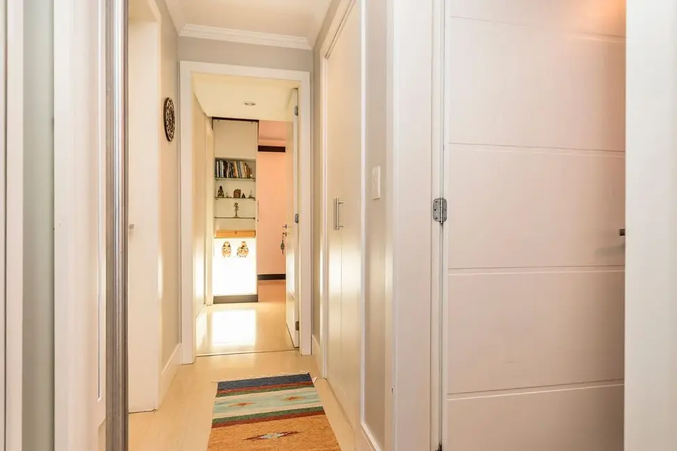 Foto 8 de Cobertura com 4 quartos à venda, 210m2 em Porto Alegre - RS