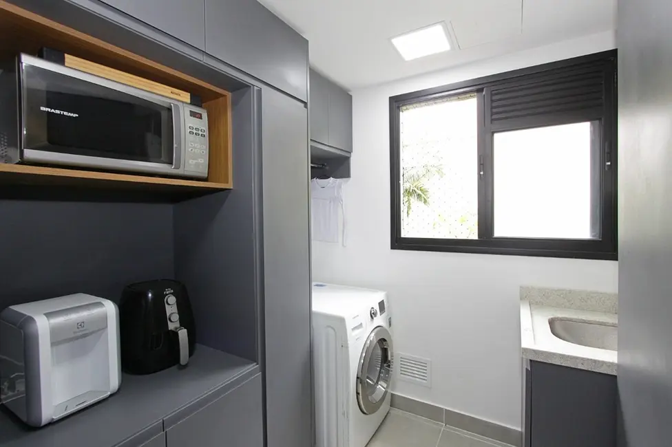 Apartamento com 3 quartos à venda, 100m2 em Menino Deus, Porto Alegre - RS - imagem 7 Foto 7 de Apartamento com 3 quartos à venda, 100m2 em Menino Deus, Porto Alegre - RS
