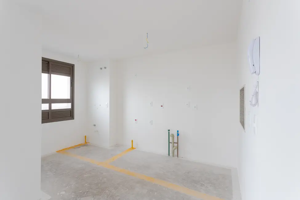 Apartamento com 2 quartos à venda, 119m2 em Menino Deus, Porto Alegre - RS - imagem 5 Foto 5 de Apartamento com 2 quartos à venda, 119m2 em Menino Deus, Porto Alegre - RS