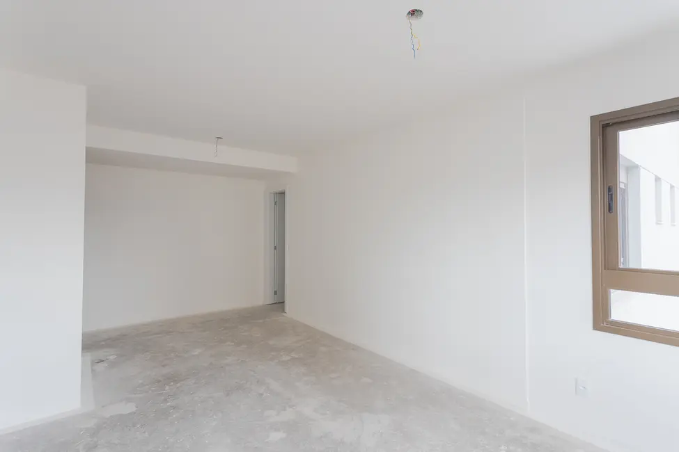 Apartamento com 2 quartos à venda, 119m2 em Menino Deus, Porto Alegre - RS - imagem 4 Foto 4 de Apartamento com 2 quartos à venda, 119m2 em Menino Deus, Porto Alegre - RS