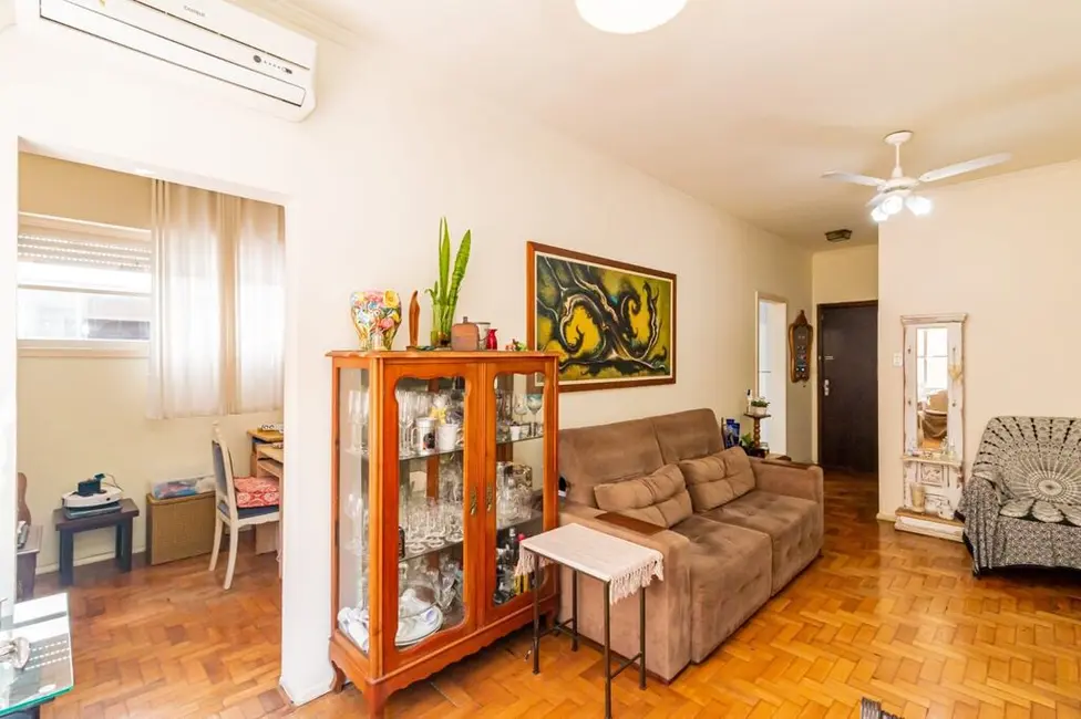 Apartamento com 3 quartos à venda, 100m2 em Menino Deus, Porto Alegre - RS - imagem 4 Foto 4 de Apartamento com 3 quartos à venda, 100m2 em Menino Deus, Porto Alegre - RS