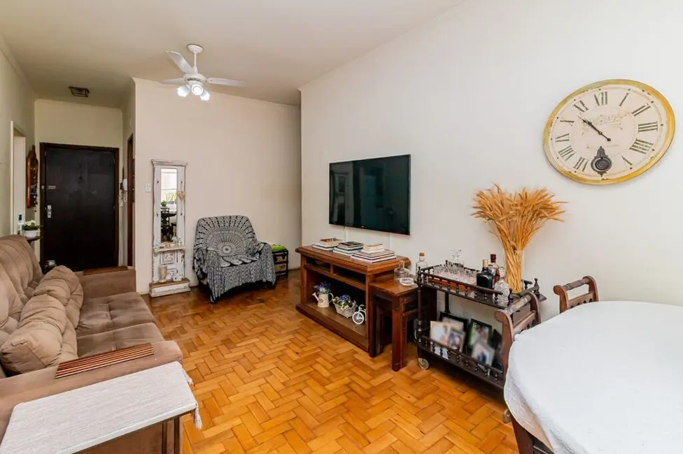 Apartamento com 3 quartos à venda, 100m2 em Menino Deus, Porto Alegre - RS - imagem 5 Foto 5 de Apartamento com 3 quartos à venda, 100m2 em Menino Deus, Porto Alegre - RS