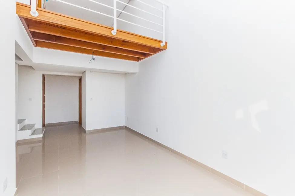 Kitnet com 2 quartos à venda, 61m2 em Menino Deus, Porto Alegre - RS - imagem 9 Foto 9 de Kitnet com 2 quartos à venda, 61m2 em Menino Deus, Porto Alegre - RS