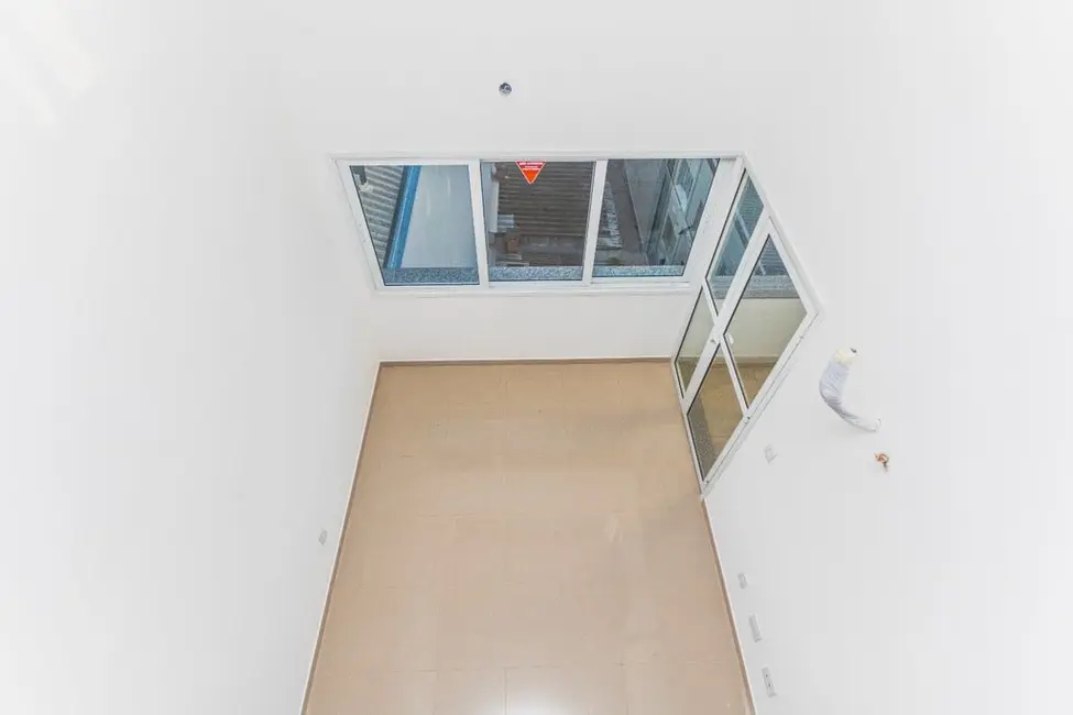 Apartamento com 2 quartos à venda, 70m2 em Menino Deus, Porto Alegre - RS - imagem 8 Foto 8 de Apartamento com 2 quartos à venda, 70m2 em Menino Deus, Porto Alegre - RS