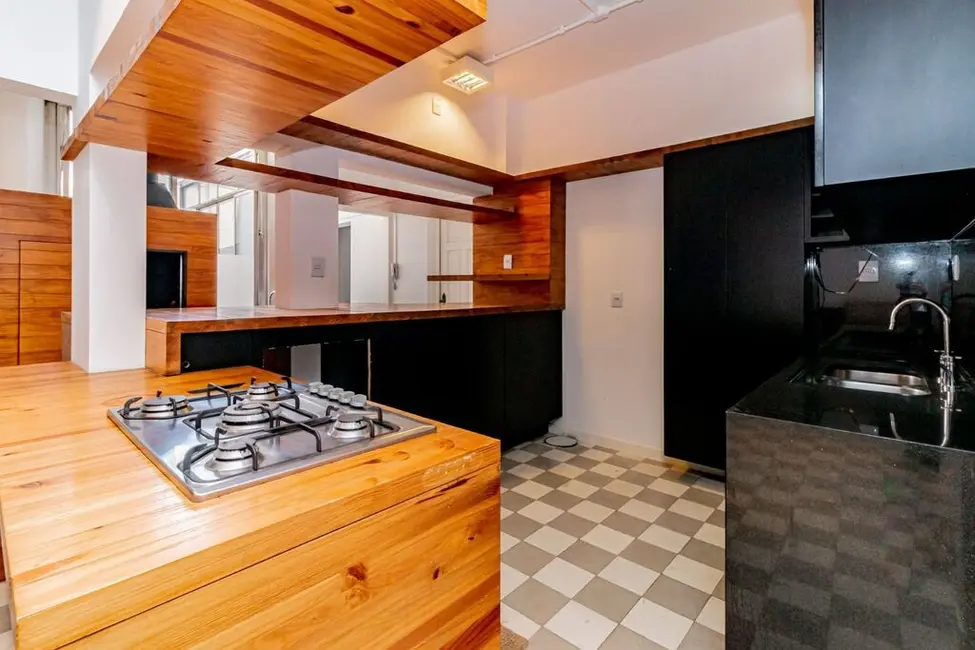 Apartamento com 2 quartos à venda, 220m2 em Moinhos de Vento, Porto Alegre - RS - imagem 6 Foto 6 de Apartamento com 2 quartos à venda, 220m2 em Moinhos de Vento, Porto Alegre - RS