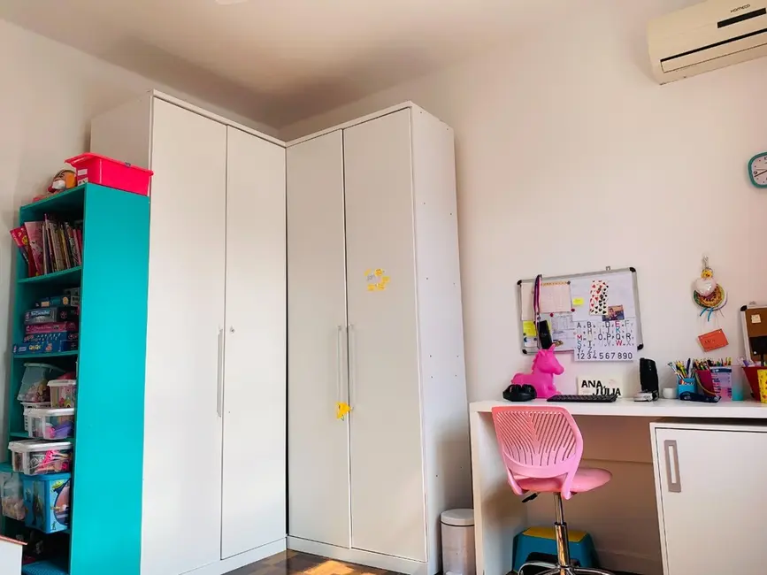 Foto 9 de Apartamento com 2 quartos à venda, 69m2 em Moinhos de Vento, Porto Alegre - RS