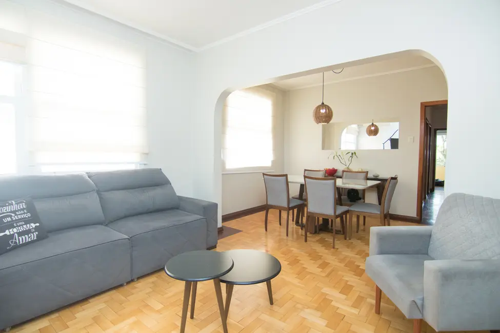 Apartamento com 3 quartos à venda, 111m2 em Petrópolis, Porto Alegre - RS - imagem 5 Foto 5 de Apartamento com 3 quartos à venda, 111m2 em Petrópolis, Porto Alegre - RS