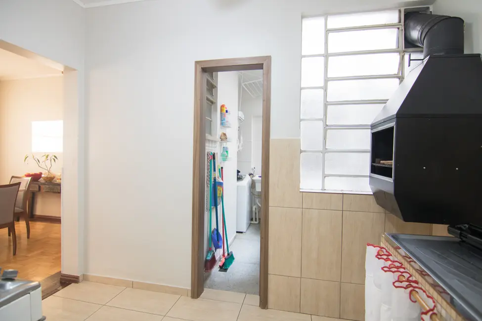 Apartamento com 3 quartos à venda, 111m2 em Petrópolis, Porto Alegre - RS - imagem 9 Foto 9 de Apartamento com 3 quartos à venda, 111m2 em Petrópolis, Porto Alegre - RS