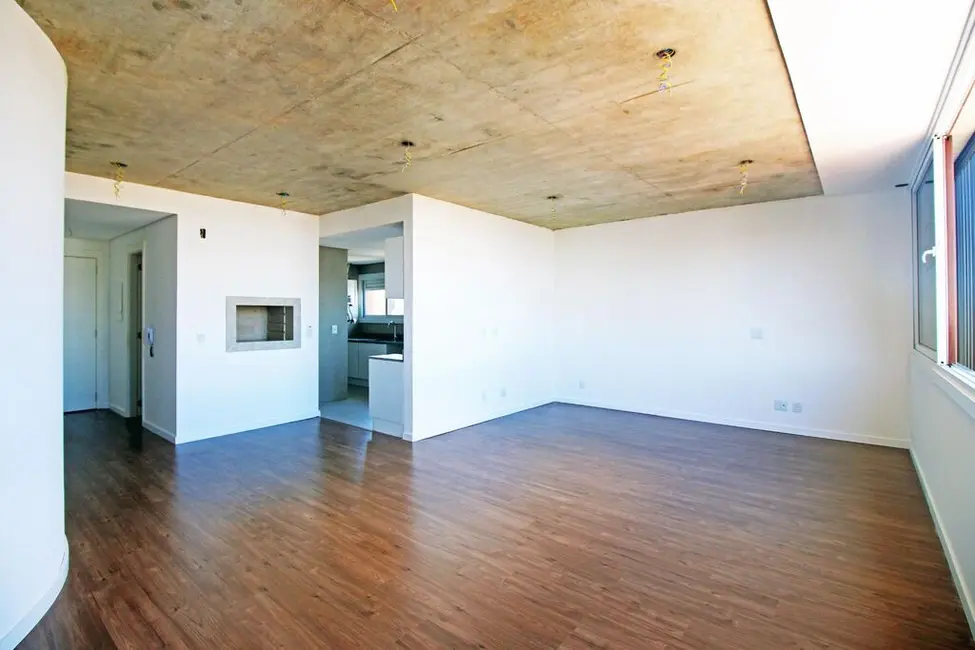 Apartamento com 3 quartos à venda, 110m2 em Petrópolis, Porto Alegre - RS - imagem 6 Foto 6 de Apartamento com 3 quartos à venda, 110m2 em Petrópolis, Porto Alegre - RS