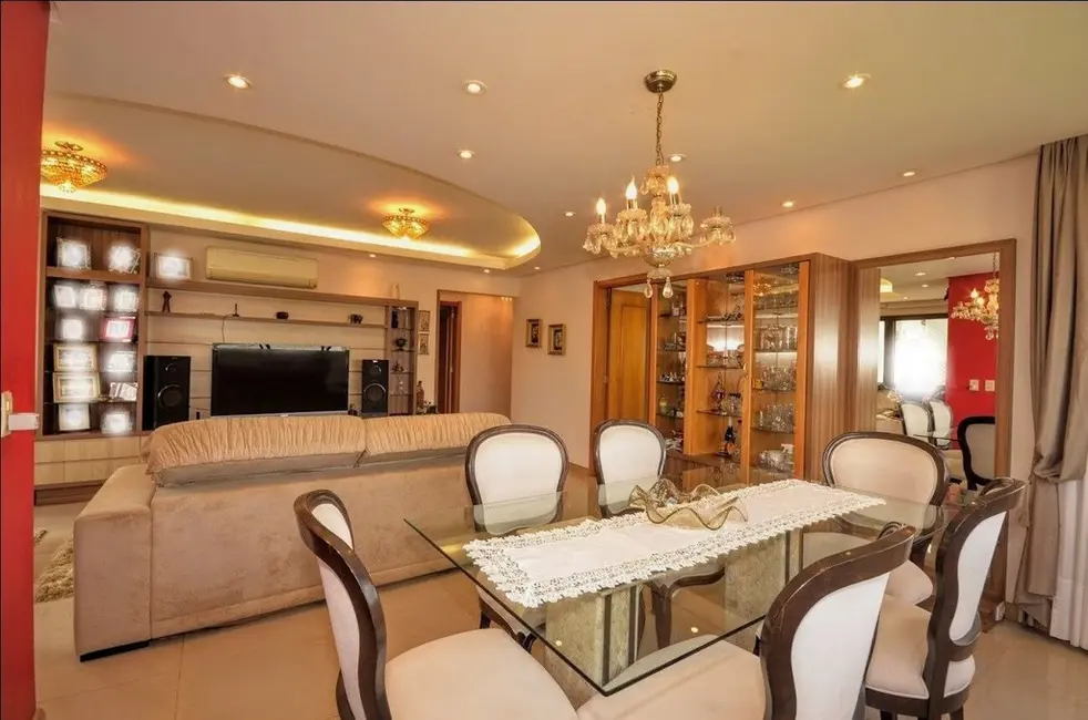 Apartamento com 3 quartos à venda, 124m2 em Petrópolis, Porto Alegre - RS - imagem 8 Foto 8 de Apartamento com 3 quartos à venda, 124m2 em Petrópolis, Porto Alegre - RS