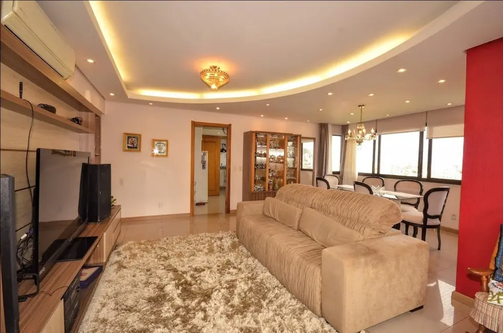 Apartamento com 3 quartos à venda, 124m2 em Petrópolis, Porto Alegre - RS - imagem 4 Foto 4 de Apartamento com 3 quartos à venda, 124m2 em Petrópolis, Porto Alegre - RS