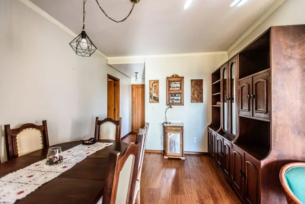 Foto 4 de Apartamento com 3 quartos à venda, 123m2 em Petrópolis, Porto Alegre - RS