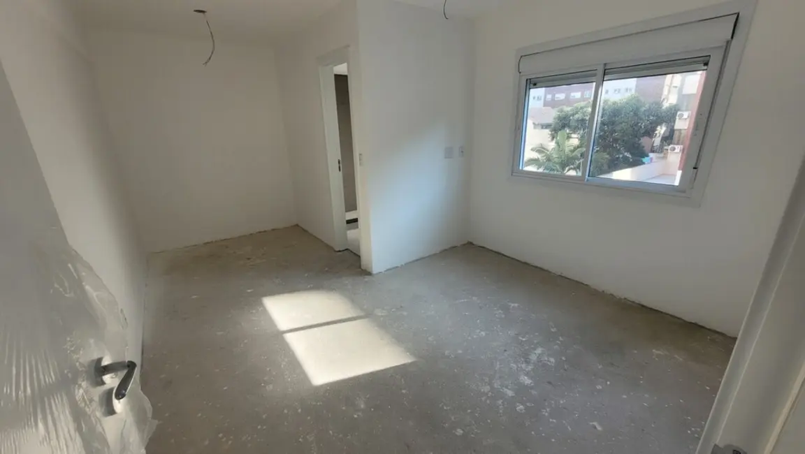 Apartamento com 2 quartos à venda, 83m2 em Petrópolis, Porto Alegre - RS - imagem 9 Foto 9 de Apartamento com 2 quartos à venda, 83m2 em Petrópolis, Porto Alegre - RS