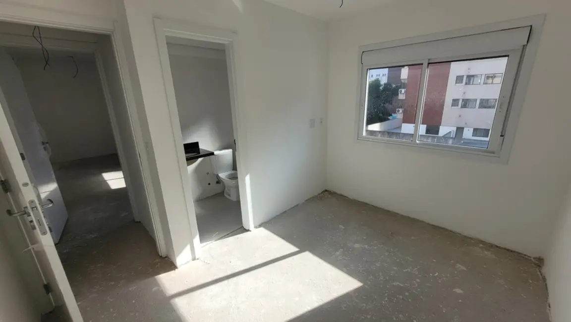 Apartamento com 2 quartos à venda, 83m2 em Petrópolis, Porto Alegre - RS - imagem 8 Foto 8 de Apartamento com 2 quartos à venda, 83m2 em Petrópolis, Porto Alegre - RS