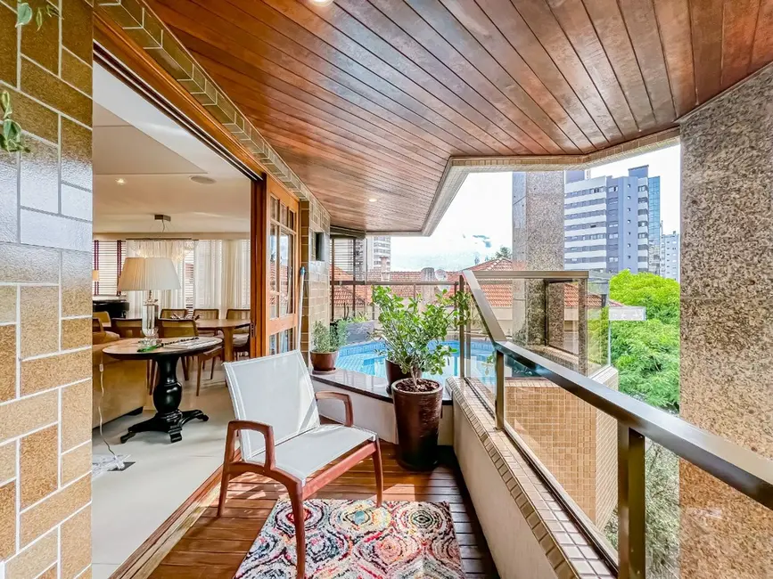 Foto 2 de Apartamento com 3 quartos à venda, 158m2 em Petrópolis, Porto Alegre - RS