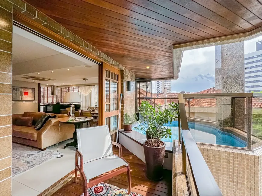 Apartamento com 3 quartos à venda, 158m2 em Petrópolis, Porto Alegre - RS - imagem 8 Foto 8 de Apartamento com 3 quartos à venda, 158m2 em Petrópolis, Porto Alegre - RS