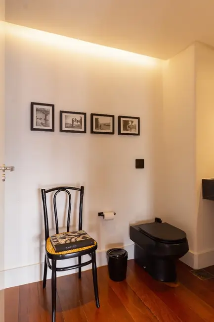 Apartamento com 3 quartos à venda, 232m2 em Petrópolis, Porto Alegre - RS - imagem 9 Foto 9 de Apartamento com 3 quartos à venda, 232m2 em Petrópolis, Porto Alegre - RS