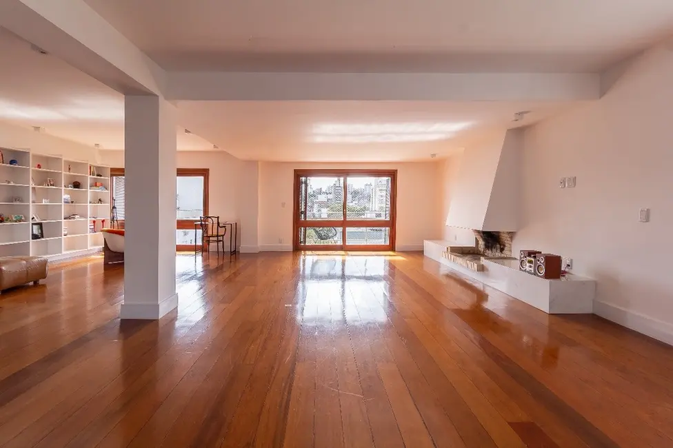 Apartamento com 3 quartos à venda, 232m2 em Petrópolis, Porto Alegre - RS - imagem 6 Foto 6 de Apartamento com 3 quartos à venda, 232m2 em Petrópolis, Porto Alegre - RS