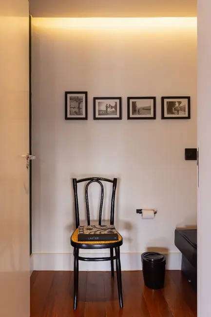 Apartamento com 3 quartos à venda, 232m2 em Petrópolis, Porto Alegre - RS - imagem 8 Foto 8 de Apartamento com 3 quartos à venda, 232m2 em Petrópolis, Porto Alegre - RS