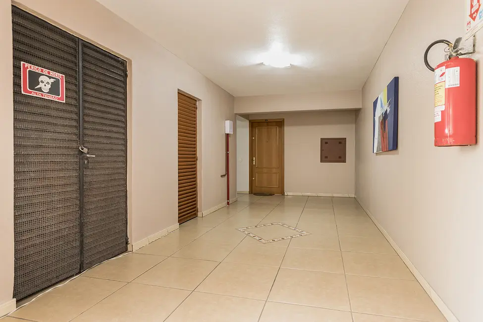 Apartamento com 2 quartos à venda, 58m2 em Petrópolis, Porto Alegre - RS - imagem 7 Foto 7 de Apartamento com 2 quartos à venda, 58m2 em Petrópolis, Porto Alegre - RS