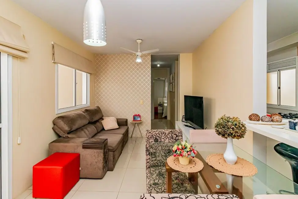 Foto 2 de Apartamento com 3 quartos à venda, 67m2 em Protásio Alves, Porto Alegre - RS