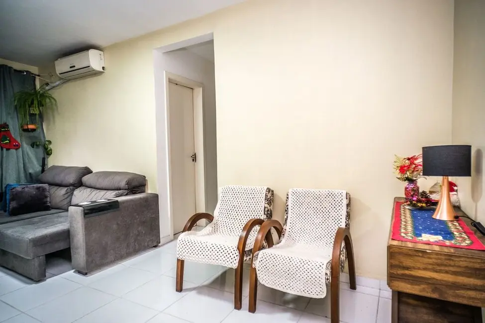 Foto 4 de Apartamento com 2 quartos à venda, 53m2 em Protásio Alves, Porto Alegre - RS