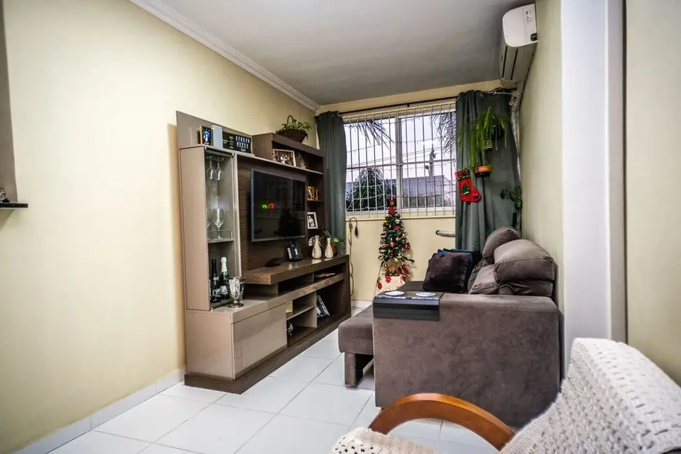 Foto 3 de Apartamento com 2 quartos à venda, 53m2 em Protásio Alves, Porto Alegre - RS