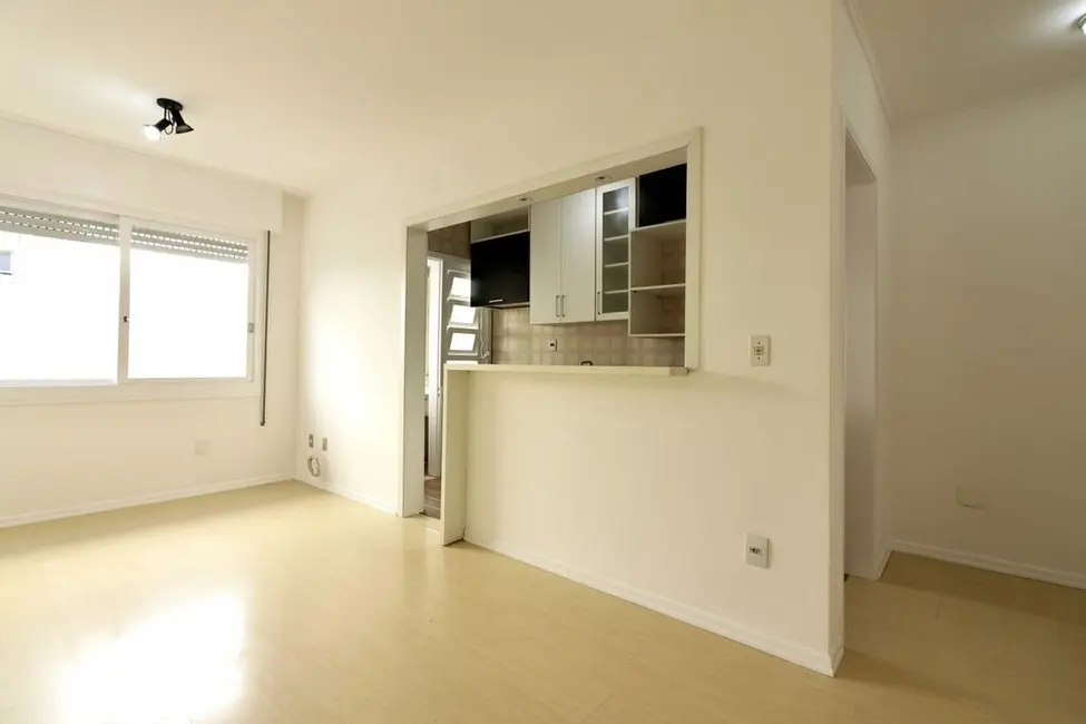 Foto 4 de Apartamento com 1 quarto à venda, 44m2 em Mont Serrat, Porto Alegre - RS