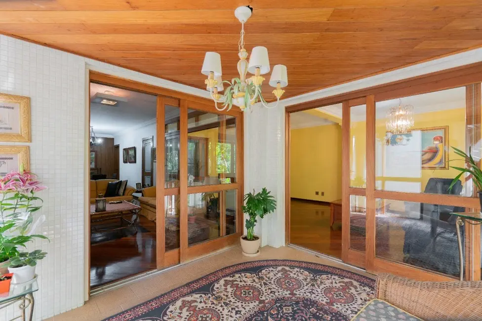 Foto 8 de Apartamento com 5 quartos à venda, 243m2 em Mont Serrat, Porto Alegre - RS