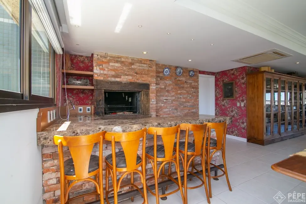 Foto 3 de Apartamento com 3 quartos à venda, 243m2 em Rio Branco, Porto Alegre - RS