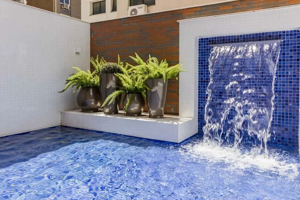 Foto 2 de Apartamento com 3 quartos à venda, 178m2 em Rio Branco, Porto Alegre - RS