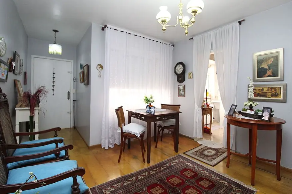 Apartamento com 2 quartos à venda, 61m2 em Santa Cecília, Porto Alegre - RS - imagem 4 Foto 4 de Apartamento com 2 quartos à venda, 61m2 em Santa Cecília, Porto Alegre - RS