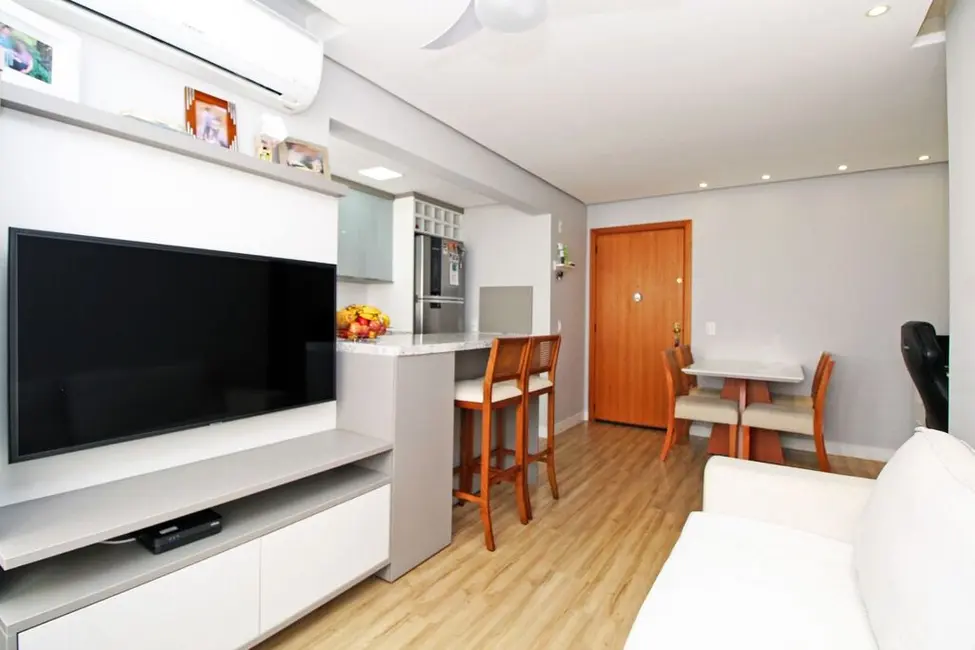 Apartamento com 2 quartos à venda, 52m2 em Santana, Porto Alegre - RS - imagem 7 Foto 7 de Apartamento com 2 quartos à venda, 52m2 em Santana, Porto Alegre - RS