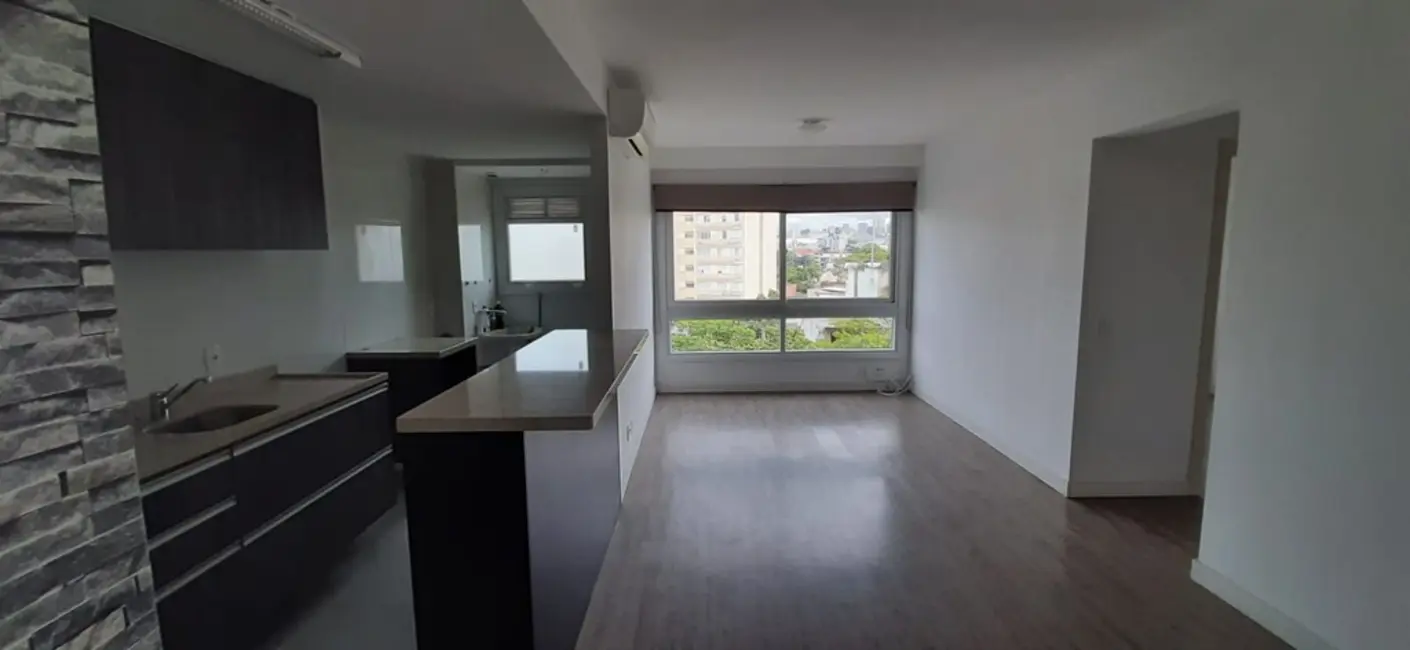 Foto 1 de Apartamento com 2 quartos à venda, 68m2 em Santana, Porto Alegre - RS