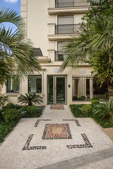 Cobertura com 3 quartos à venda, 176m2 em Três Figueiras, Porto Alegre - RS - imagem 2 Foto 2 de Cobertura com 3 quartos à venda, 176m2 em Três Figueiras, Porto Alegre - RS