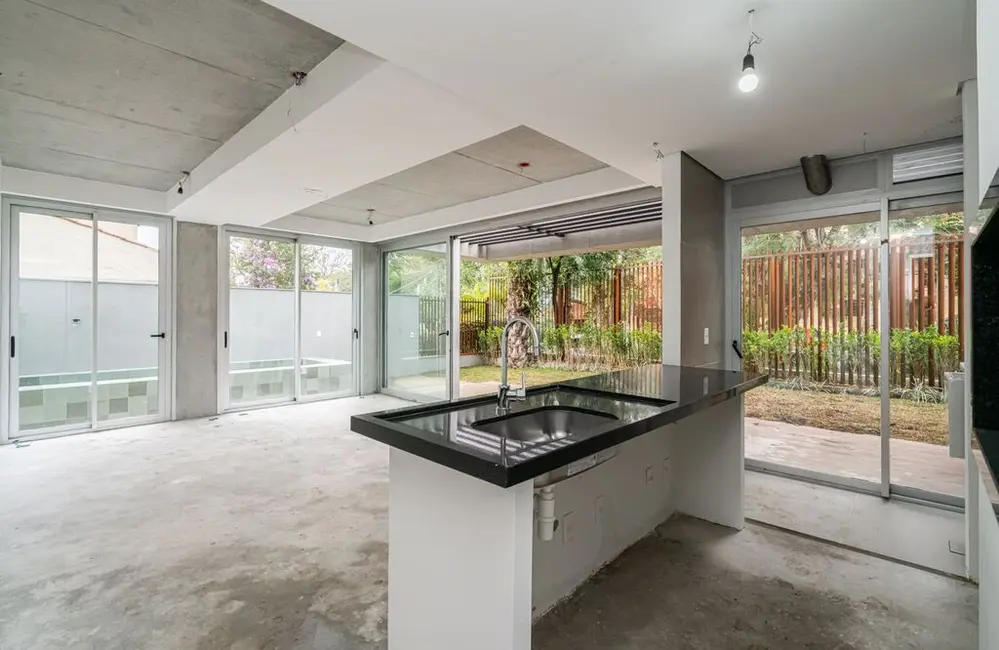 Foto 3 de Apartamento com 3 quartos à venda, 206m2 em Três Figueiras, Porto Alegre - RS