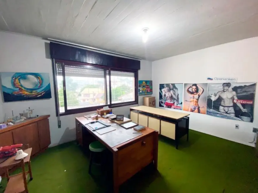 Casa com 3 quartos à venda, 340m2 em Três Figueiras, Porto Alegre - RS - imagem 8 Foto 8 de Casa com 3 quartos à venda, 340m2 em Três Figueiras, Porto Alegre - RS