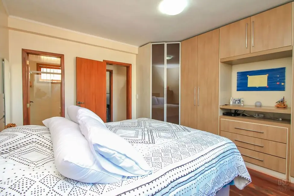 Foto 5 de Casa com 3 quartos à venda, 205m2 em Tristeza, Porto Alegre - RS