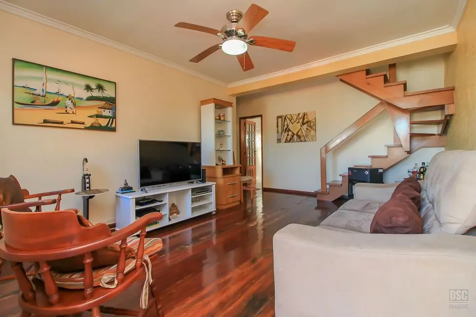 Foto 3 de Casa com 3 quartos à venda, 205m2 em Tristeza, Porto Alegre - RS