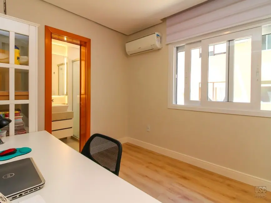 Foto 7 de Apartamento com 2 quartos à venda, 130m2 em Tristeza, Porto Alegre - RS