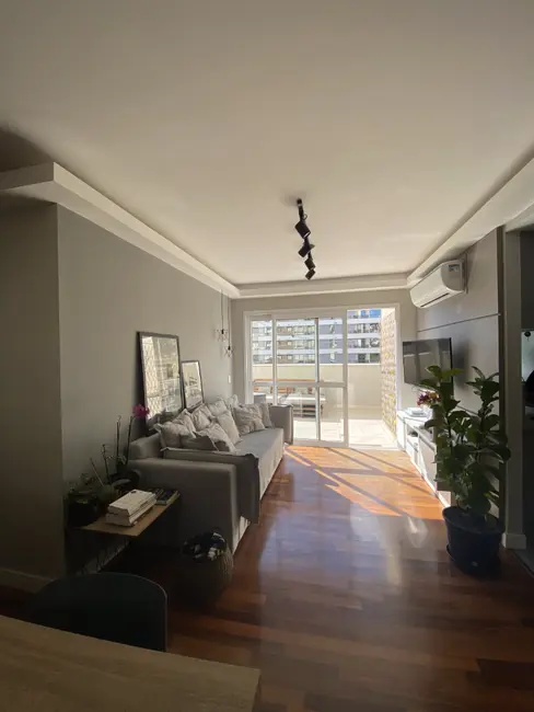 Foto 4 de Apartamento com 2 quartos à venda, 110m2 em Tristeza, Porto Alegre - RS