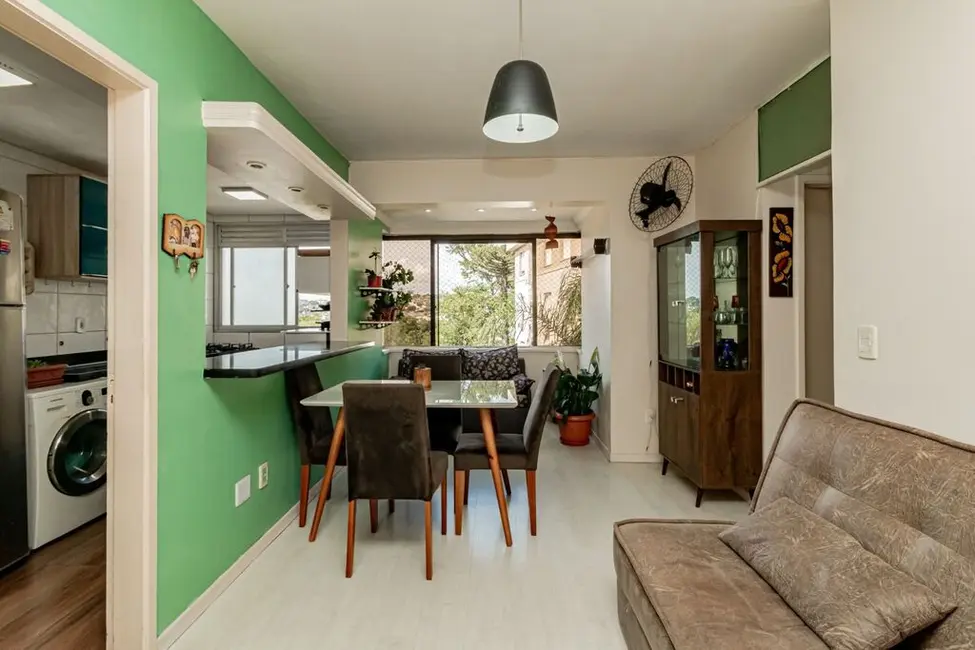 Apartamento com 2 quartos à venda, 55m2 em Teresópolis, Porto Alegre - RS - imagem 4 Foto 4 de Apartamento com 2 quartos à venda, 55m2 em Teresópolis, Porto Alegre - RS