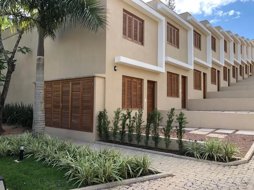 Foto 3 de Casa de Condomínio com 2 quartos à venda, 121m2 em Teresópolis, Porto Alegre - RS