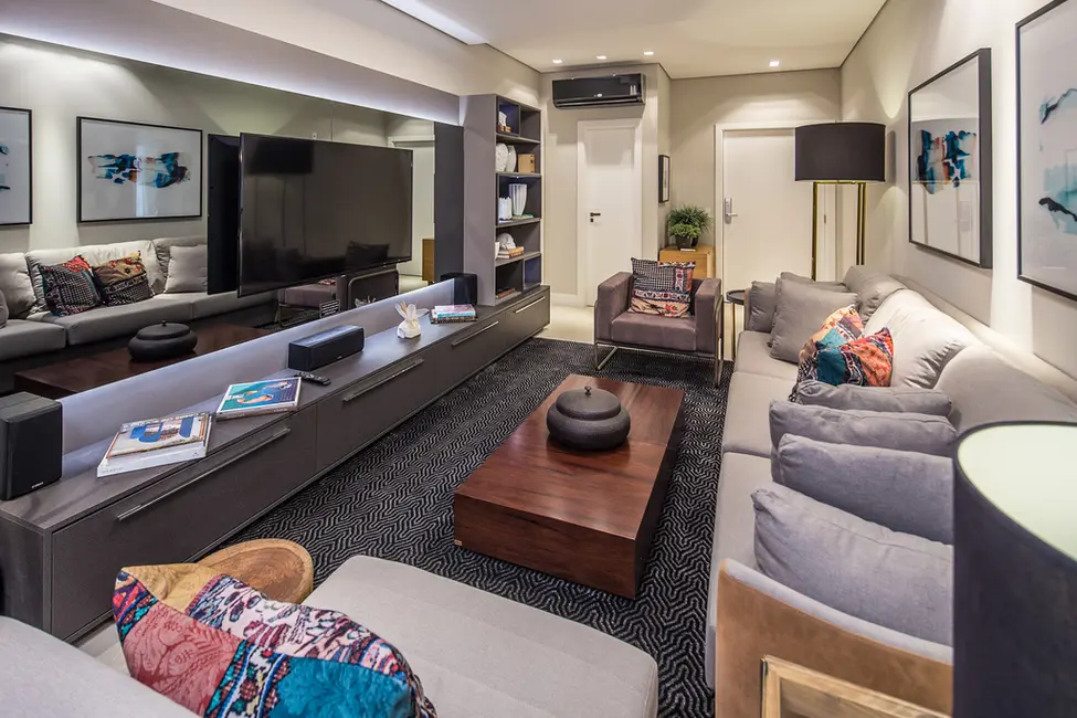 Apartamento com 4 quartos à venda, 143m2 em Centro, Balneario Camboriu - SC - imagem 4 Foto 4 de Apartamento com 4 quartos à venda, 143m2 em Centro, Balneario Camboriu - SC